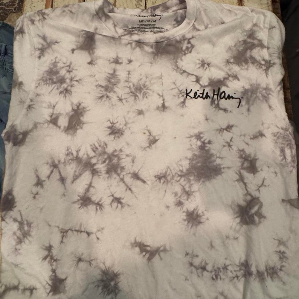Keith Haring Tie Dye Graphic T-Shirt Gray White Dancing Figures Art Tee Medium